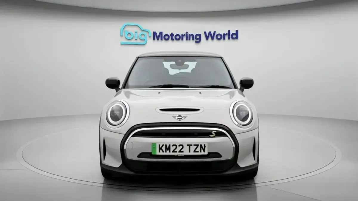Used Mini Cooper S Hatch 135 kW (184 HP) 2022 Silver Hatchback