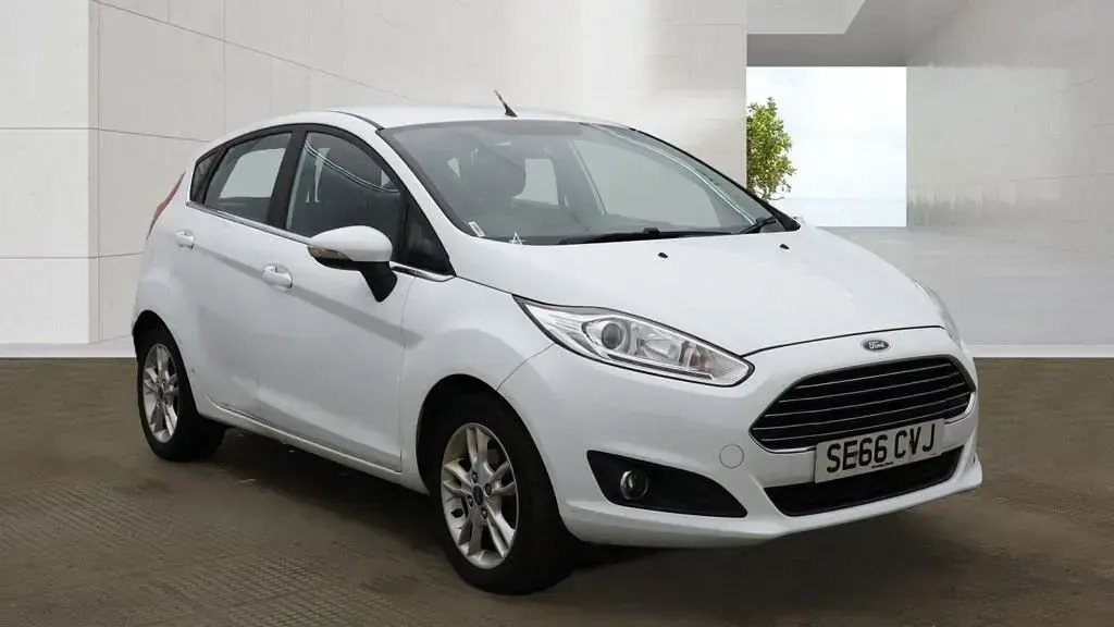 Used Ford Fiesta Zetec 82 HP (60 kW) 2017 Hatchback