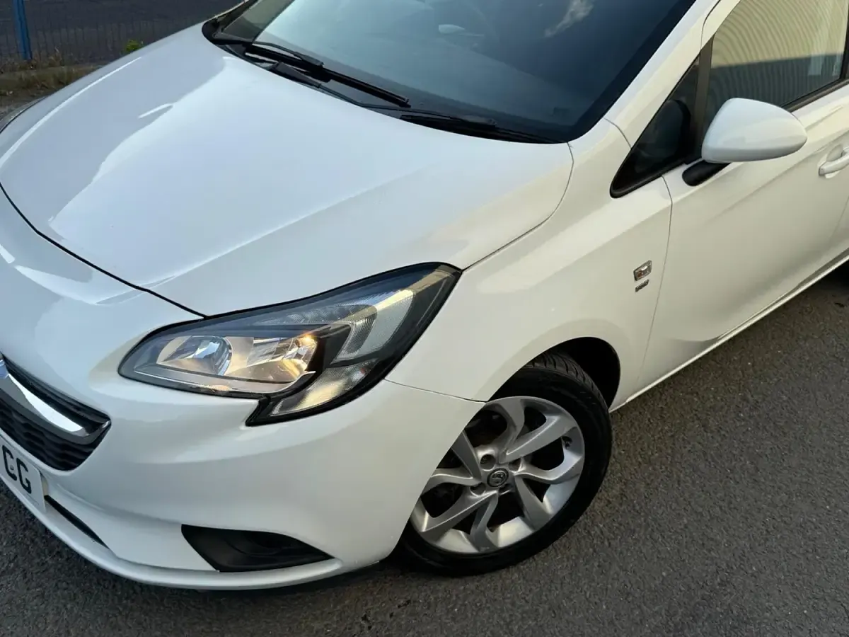 Used Vauxhall Corsa S 2016 White Hatchback