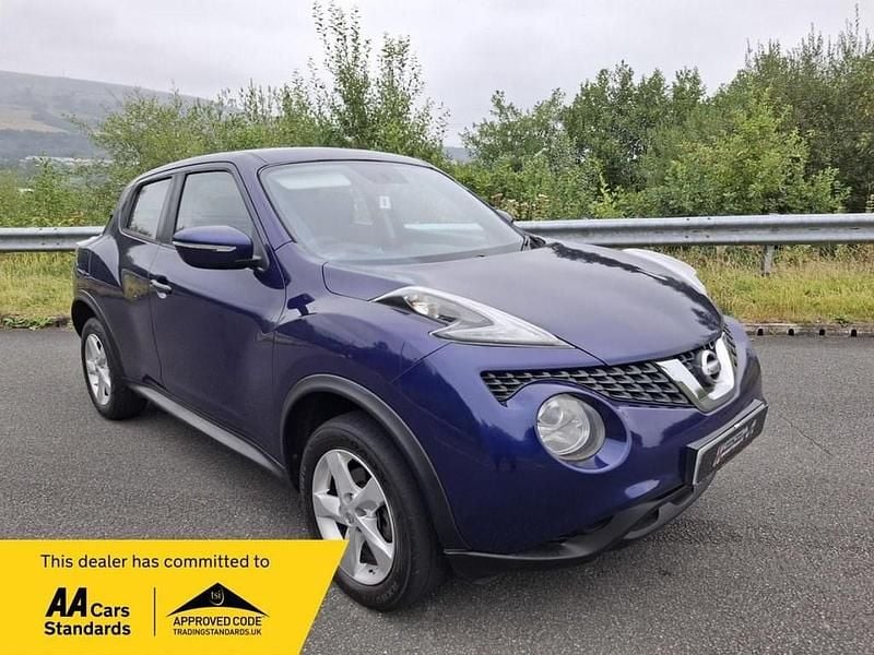 Blue Used 2015 Nissan Juke S SUV | £4,699 (Good price) - Image 1/4