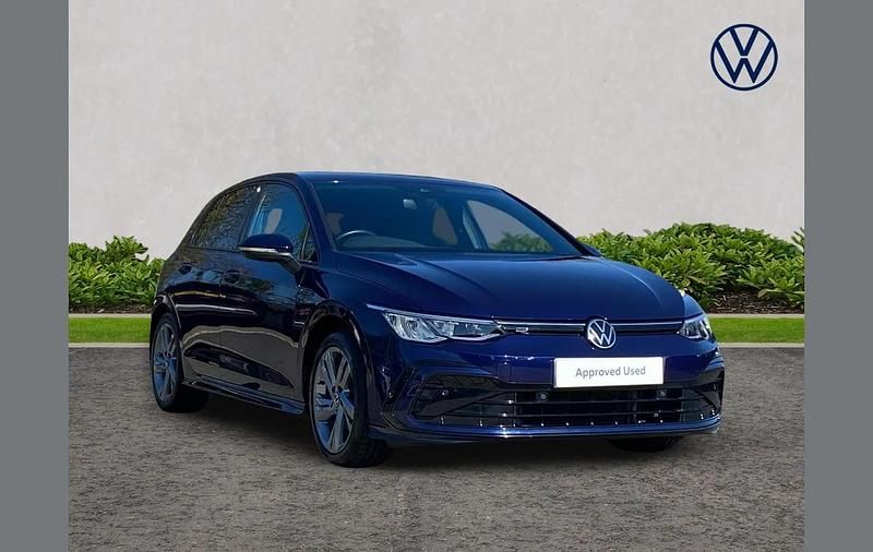 Used VW Golf VIII R-line 147 HP (108 kW) 2022 Blue Hatchback