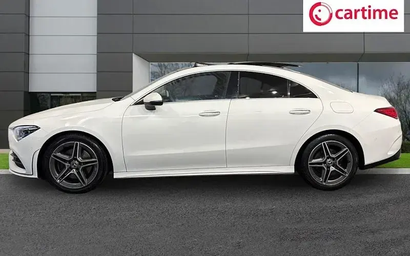 Used Mercedes CLA200 AMG line 163 HP (119 kW) 2022 White Coupe