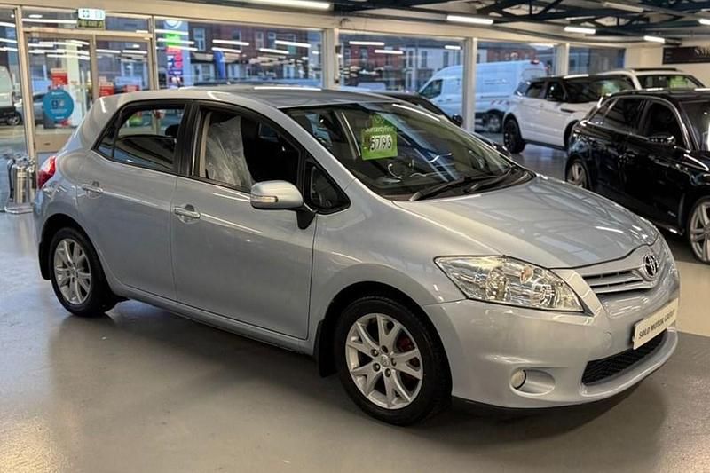 Used Toyota Auris 2012