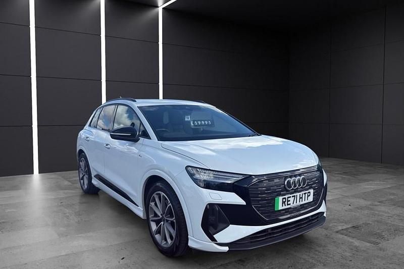 White Used 2021 Audi Q4 e-tron Comfort SUV | £19,995 - Image 1/1