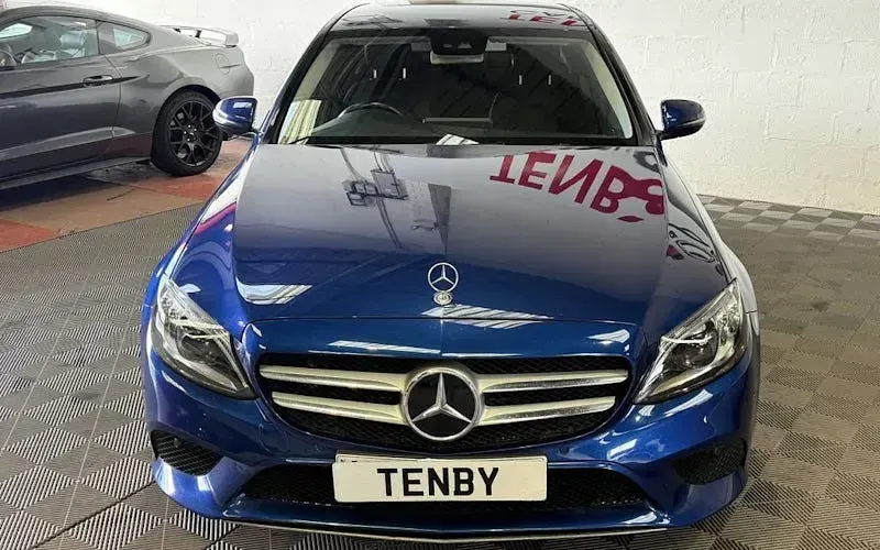 Used Mercedes C200 Premium 184 HP (135 kW) 2019 Blue Sedan