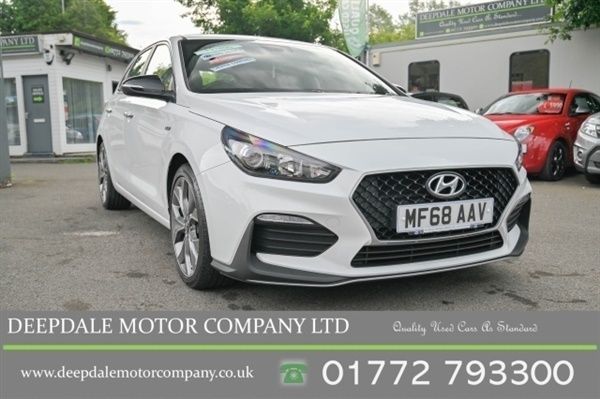 Polar white Used 2018 Hyundai i30 N Line Hatchback | £11,490 (Fair price) - Image 1/1