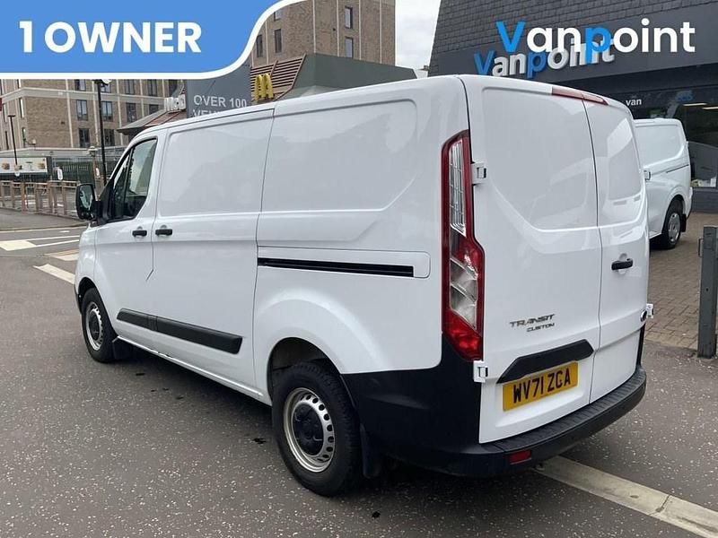 Used Ford Transit Custom S 105 HP (77 kW) 2021 White Van