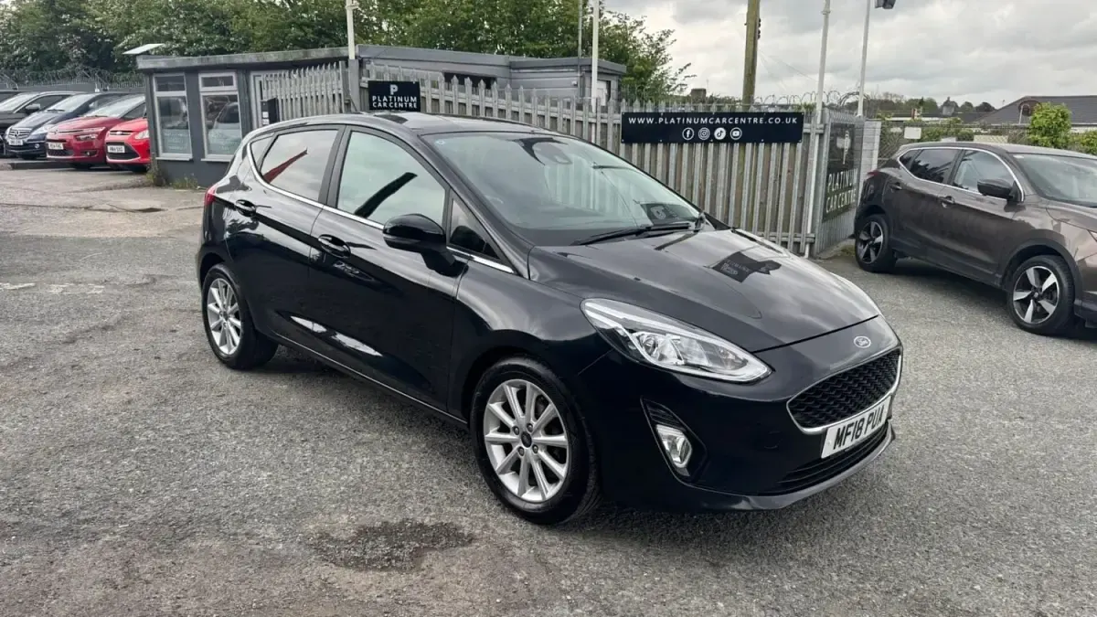 Usado Ford Fiesta Titanium 100 HP (73 kW) 2018 Preto Citadino