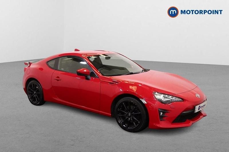 Red Used 2018 Toyota GT86 GT Coupe | £19,999 (Fair price) - Image 1/4