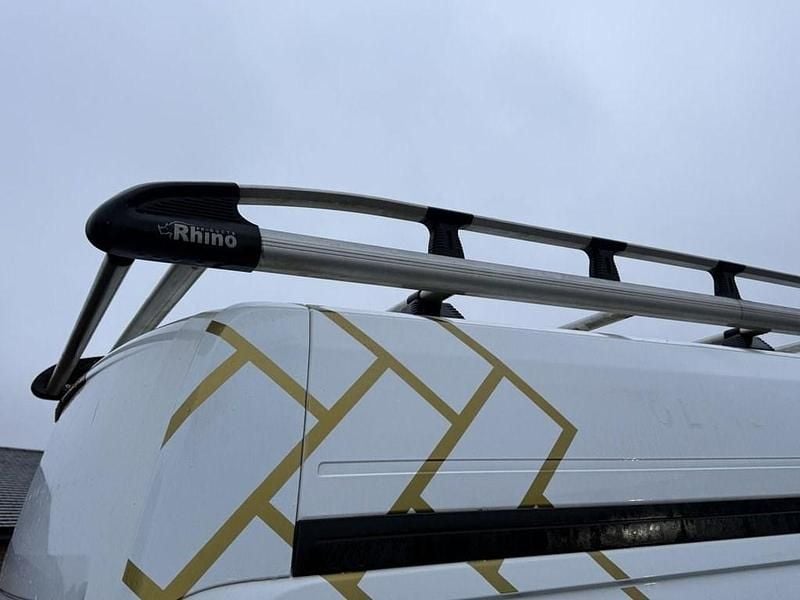 Used Ford Transit Custom 100 HP (73 kW) 2016 White Van