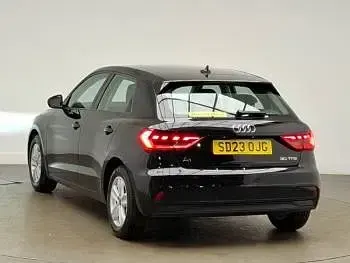 Used Audi A1 Design 110 HP (80 kW) 2023 Black SUV