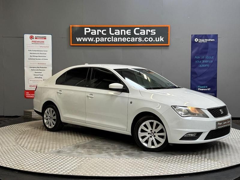 White Used 2015 Seat Toledo I-Tech Hatchback | £6,999 (A bit pricey) - Image 1/4