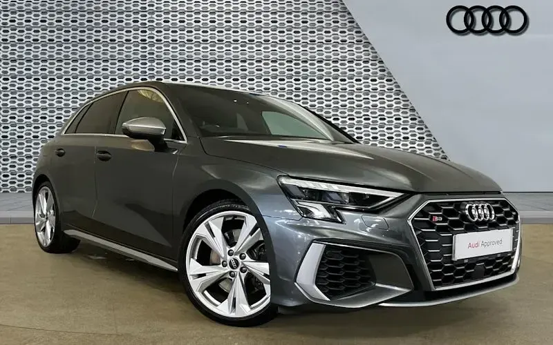 Usado Audi S3 Sportback Comfort 310 CV (228 kW) 2022 Utilitario