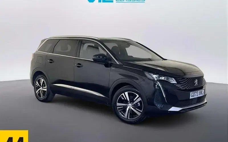 Usado Peugeot 5008 GT 136 HP (100 kW) 2024 SUV