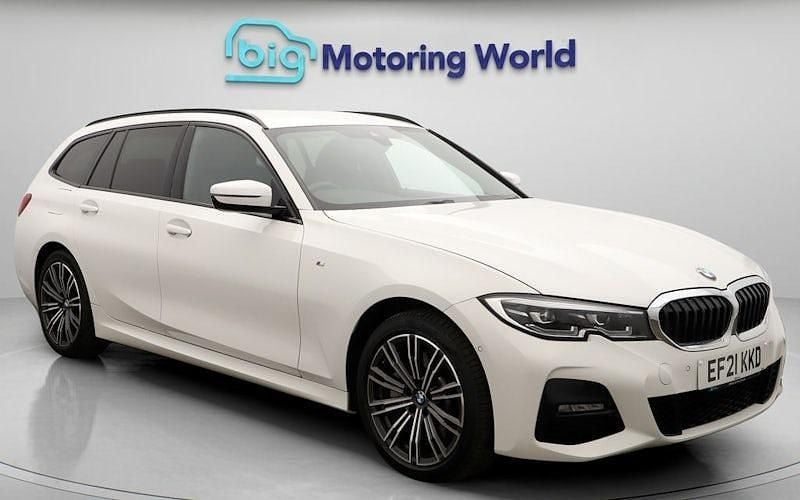 Used 2021 BMW 330e M Sport Estate | £22,300 (Fair price) - Image 1/4