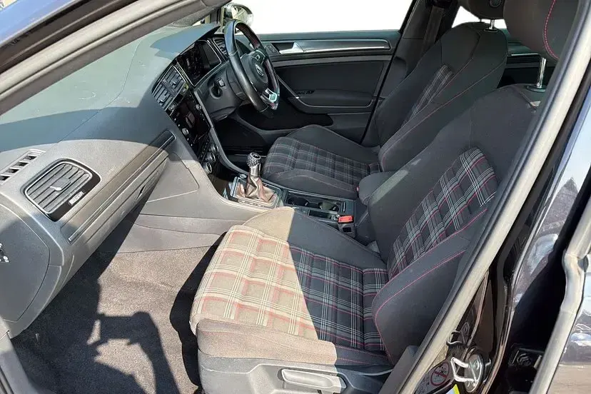 Used VW Golf VII GTI 245 HP (180 kW) 2019 Black Hatchback