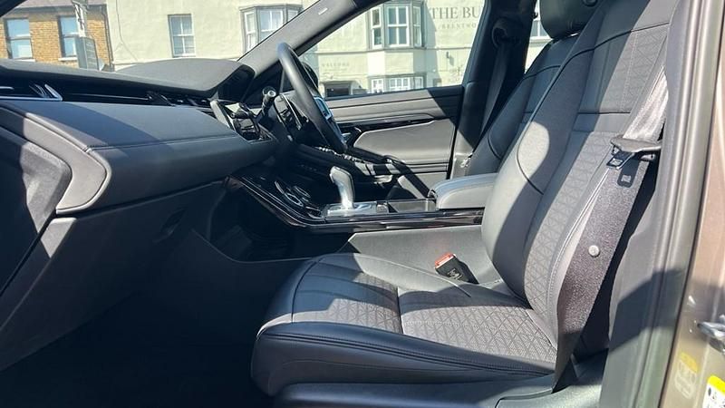 Used Land Rover Range Rover evoque HSE Dynamic 2022 Bronze SUV