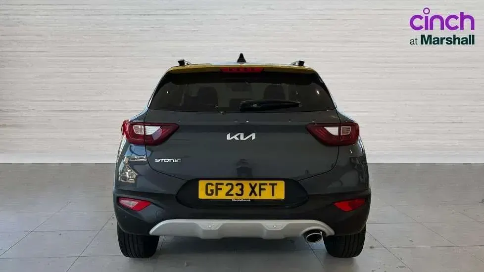 Used Kia Stonic 100 HP (73 kW) 2023 Grey SUV