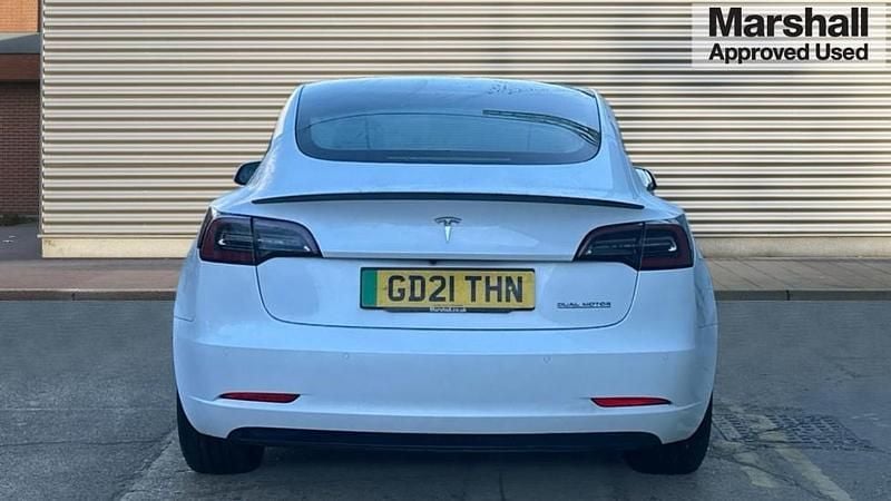 Used Tesla Model 3 Performance 377 kW (513 HP) 2021 White Sedan