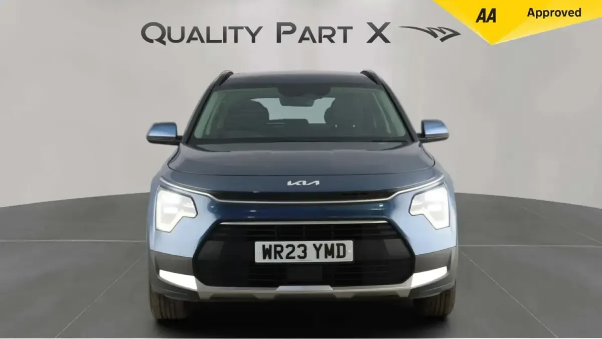 Used Kia Niro 139 HP (102 kW) 2023 Blue SUV
