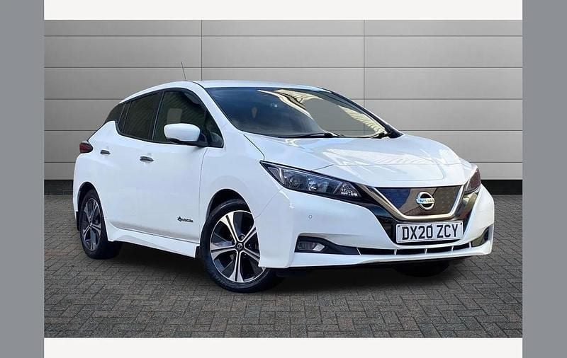 White Used 2020 Nissan Leaf N-Connecta Hatchback | £8,995 (Good price) - Image 1/3
