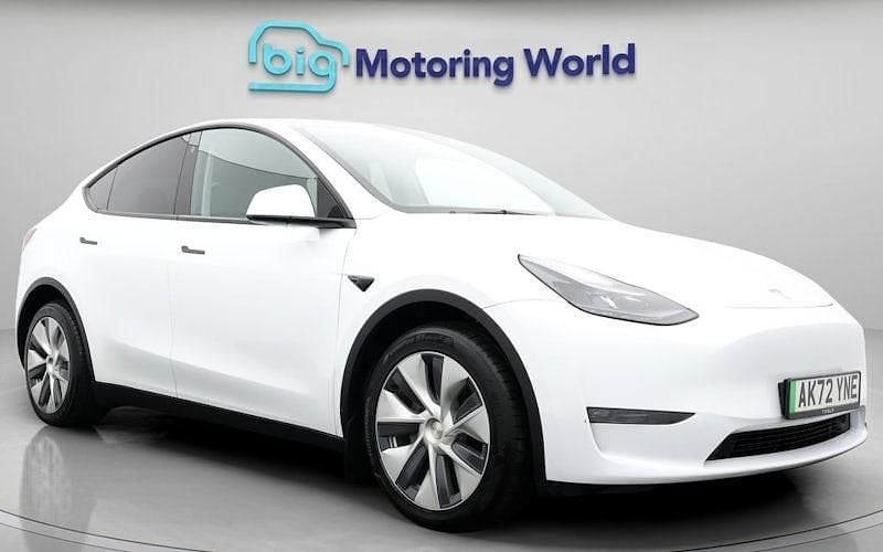 Used 2025 Tesla Model Y Long Range AWD SUV | £23,700 (Super price) - Image 1/4