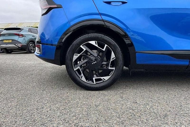 Used Kia Sportage GT-Line 157 HP (115 kW) 2025 Blue SUV