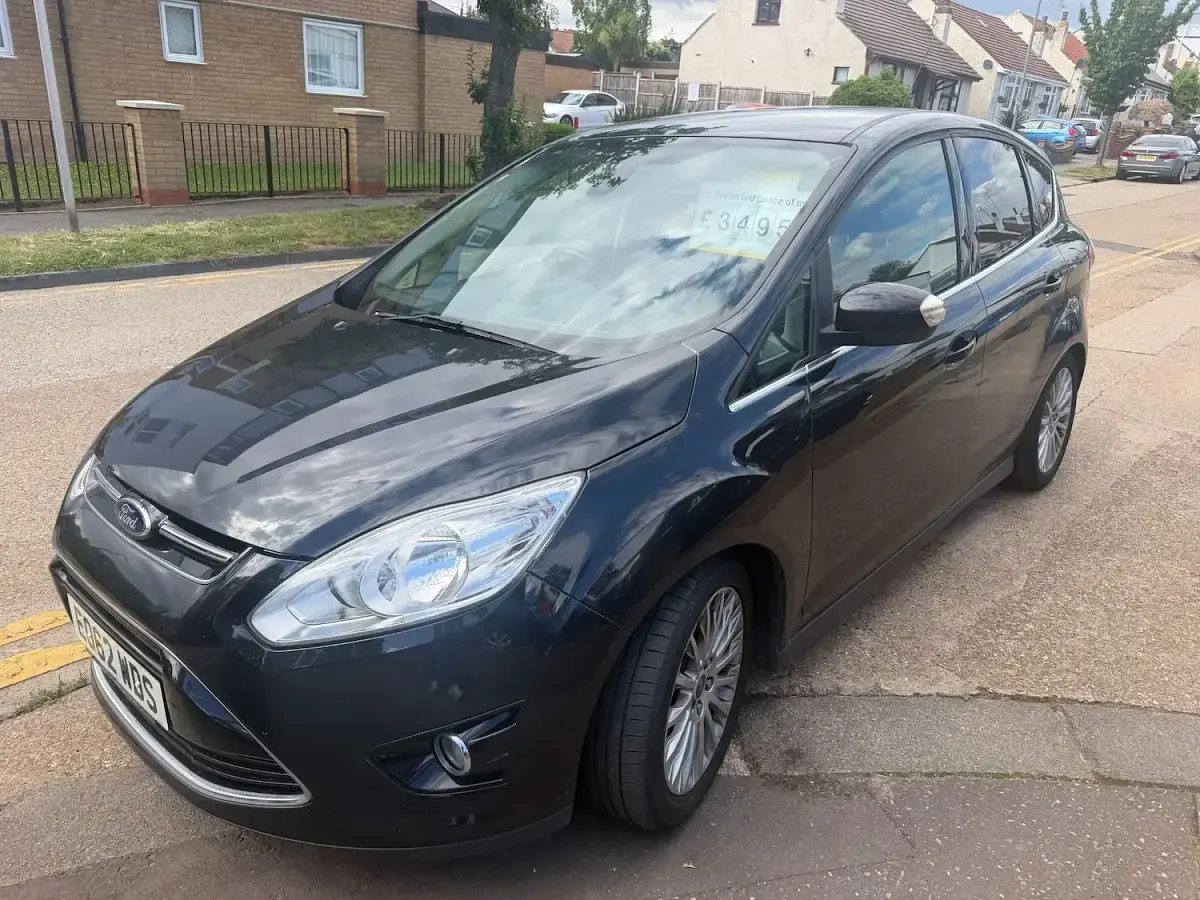 Used Ford C-MAX Titanium 138 HP (101 kW) 2012 Black MPV