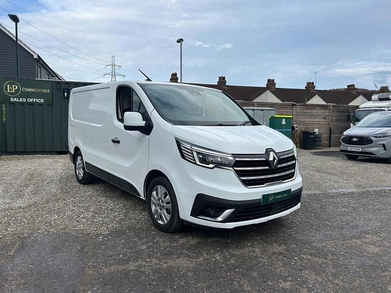 Used Renault Trafic 2022 White