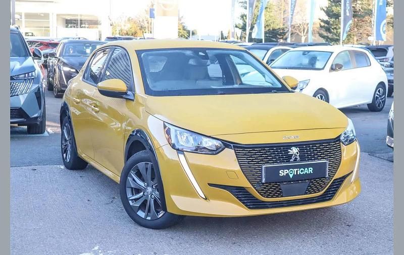 Yellow Used 2021 Peugeot e-208 Allure Premium Hatchback | £11,801 (Fair price) - Image 1/4