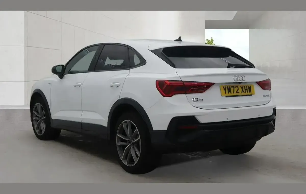 Used Audi Q3 Black Edition 150 HP (110 kW) 2023 White SUV
