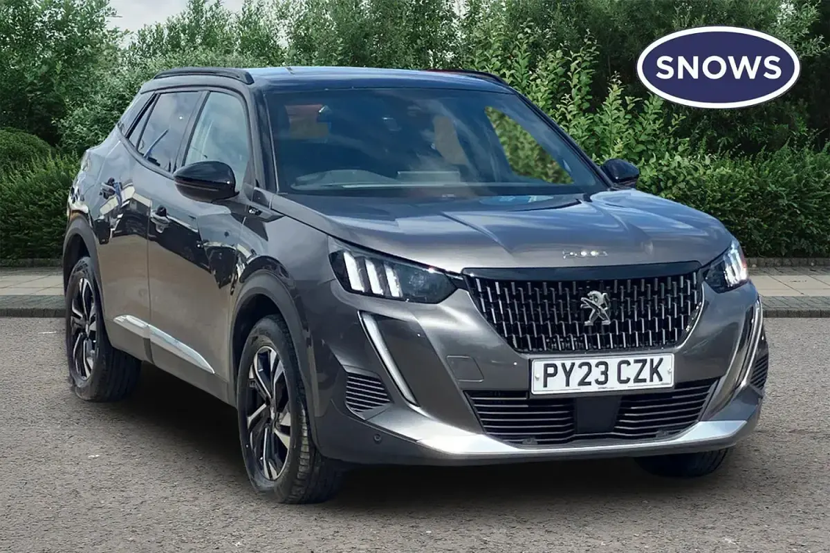 Used Peugeot 2008 GT 131 HP (96 kW) 2023 SUV