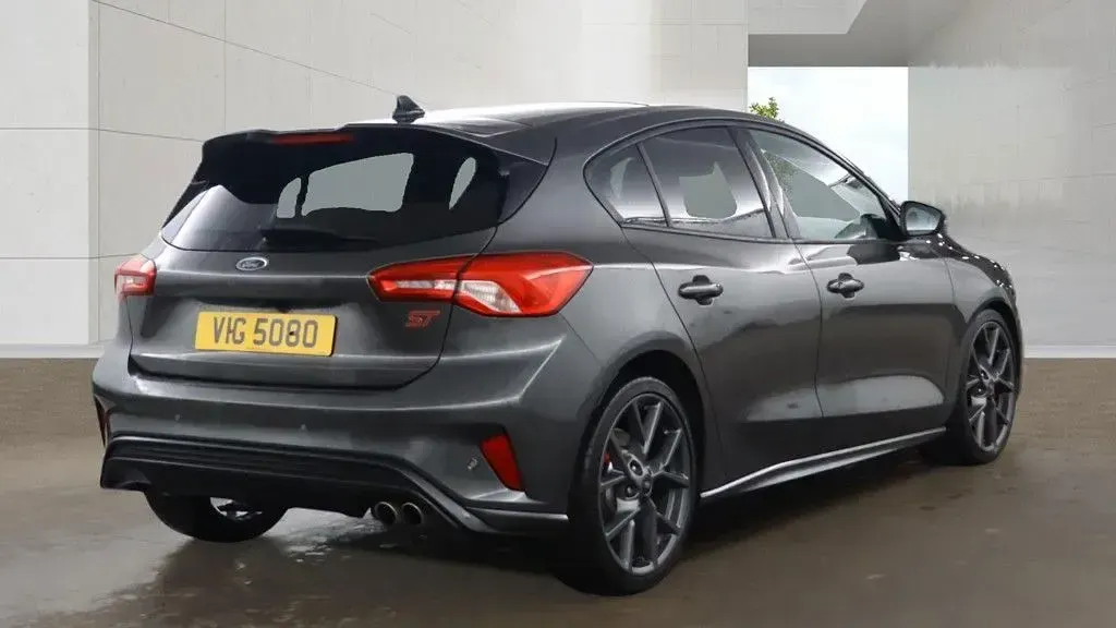 Used Ford Focus ST 190 HP (139 kW) 2020 Hatchback