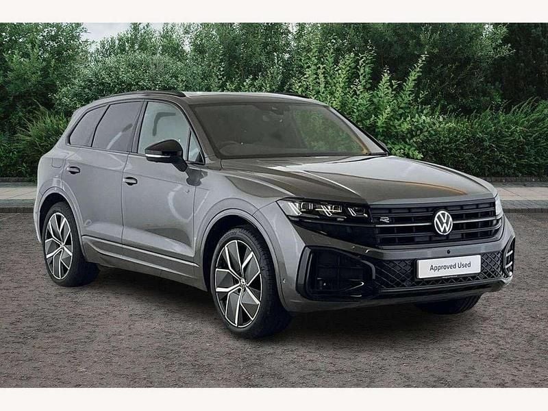Grey Used 2024 VW Touareg Black Edition SUV | £51,490 (Fair price) - Image 1/4