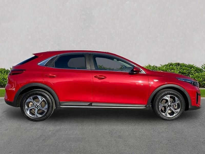 Used Kia XCeed 158 HP (116 kW) 2024 Red SUV