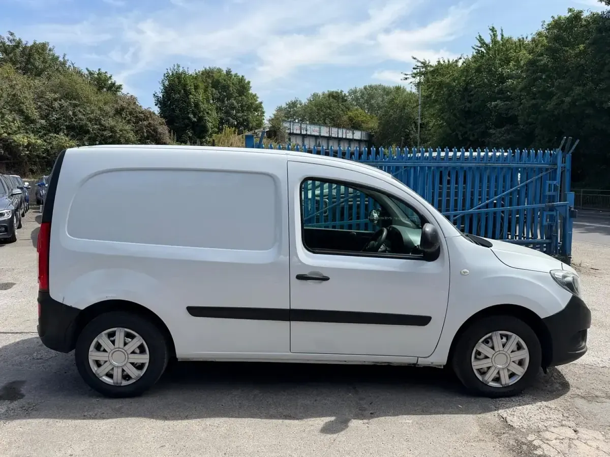 Used Mercedes Citan 109 2020 White MPV