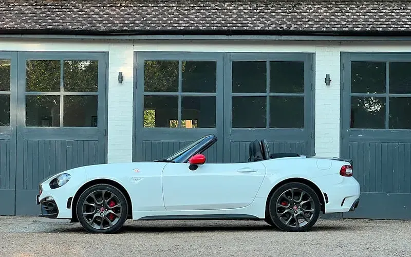 Used Abarth 124 Spider 170 HP (125 kW) 2019 Cabriolet
