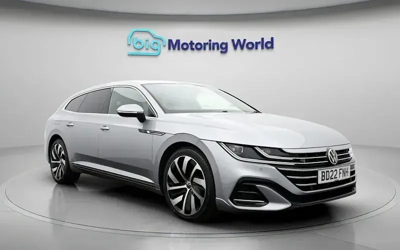 Used VW Arteon R-line 190 HP (139 kW) 2024 Estate