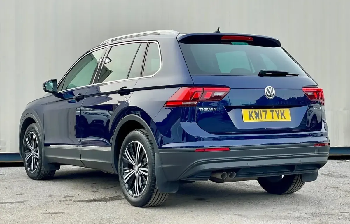 Second-hand VW Tiguan SE 150 CP (110 kW) 2017 Albastru SUV