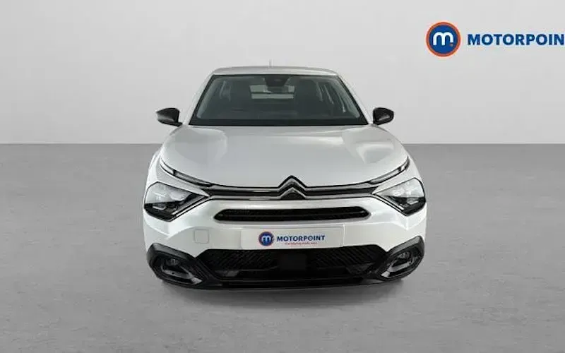 Used Citroën C4 PureTech 101 HP (74 kW) 2023 White SUV