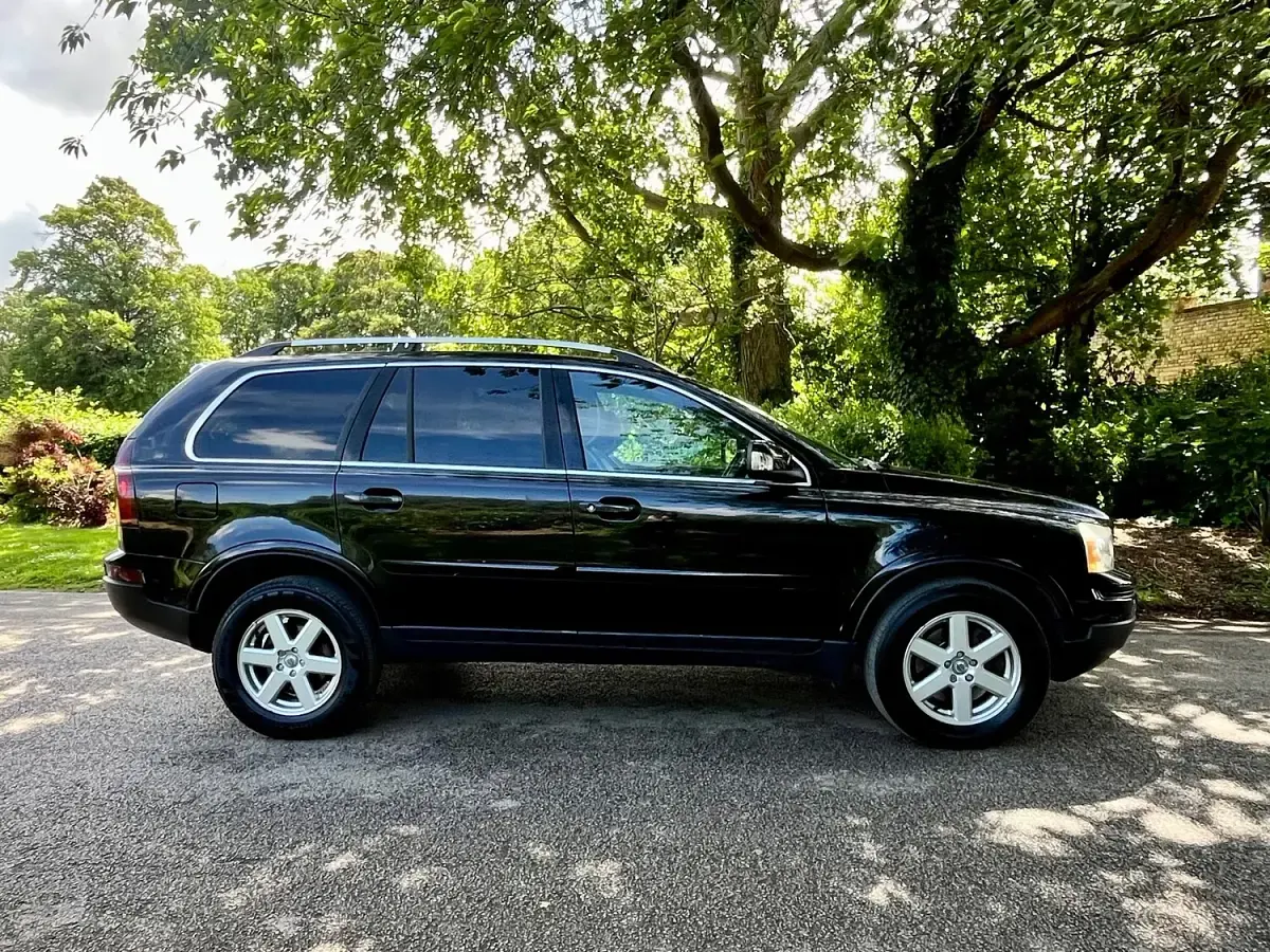 Used Volvo XC90 182 HP (133 kW) 2010 Black SUV