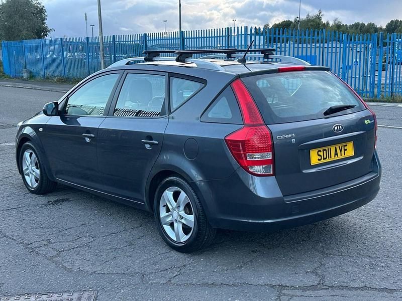Used Kia Ceed 2011 Grey Hatchback