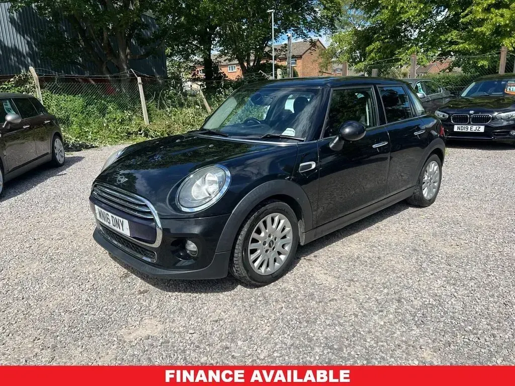 Used Mini Cooper Hatch 136 HP (100 kW) 2016 Black Hatchback