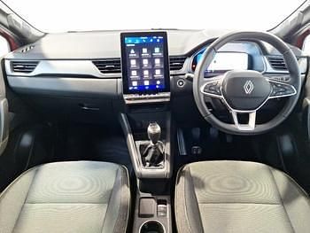 Used Renault Symbioz Techno 140 HP (102 kW) 2025 Red SUV