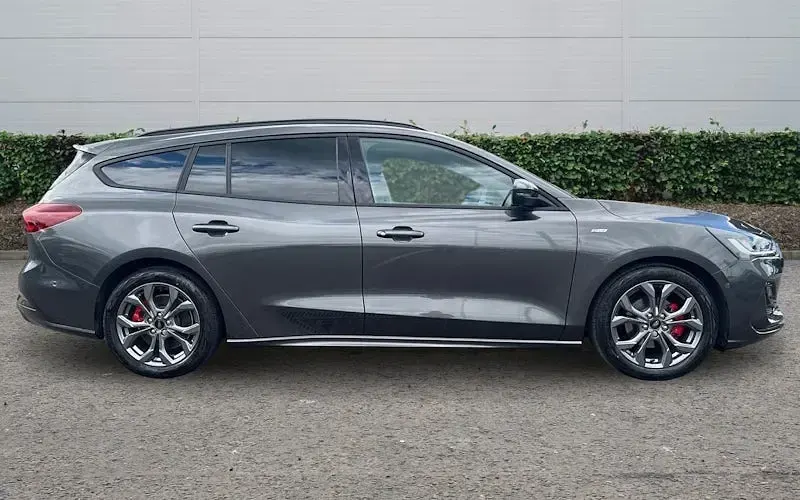 Used Ford Focus ST-Line 155 HP (114 kW) 2023 Estate