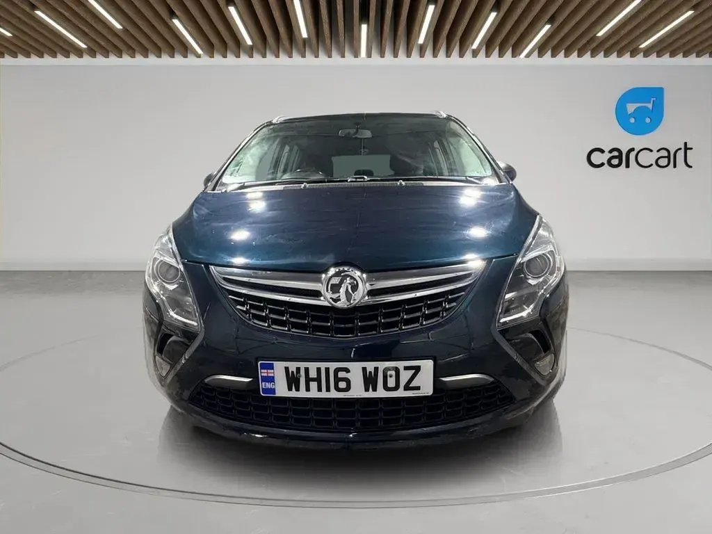 Used Vauxhall Zafira Tourer SRi 140 HP (102 kW) 2016 Green MPV
