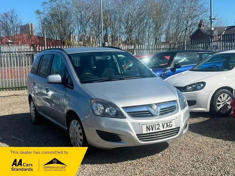 Used Vauxhall Zafira 115 HP (84 kW) 2012 Silver MPV