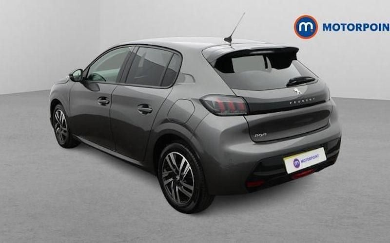 Used Peugeot 208 Allure Premium 102 HP (75 kW) 2023 Grey Hatchback