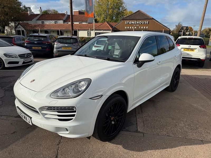 White Used 2012 Porsche Cayenne SUV | £12,995 (Fair price) - Image 1/4