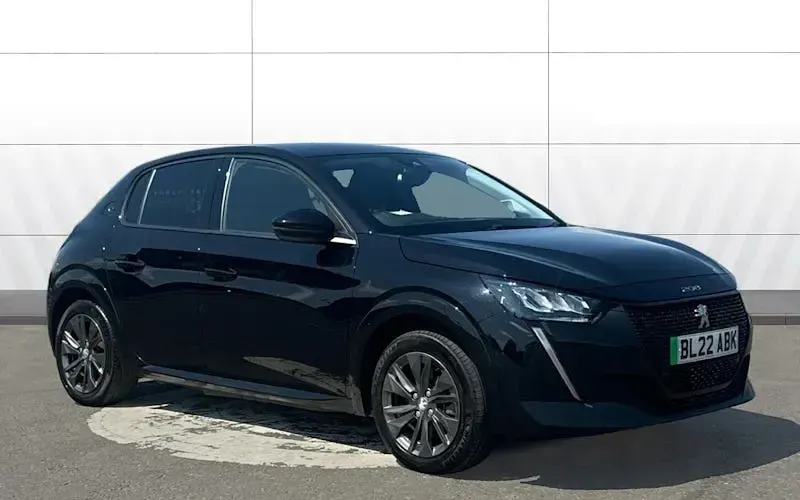 Used Peugeot e-208 Allure Premium 100 kW (136 HP) 2022 Hatchback